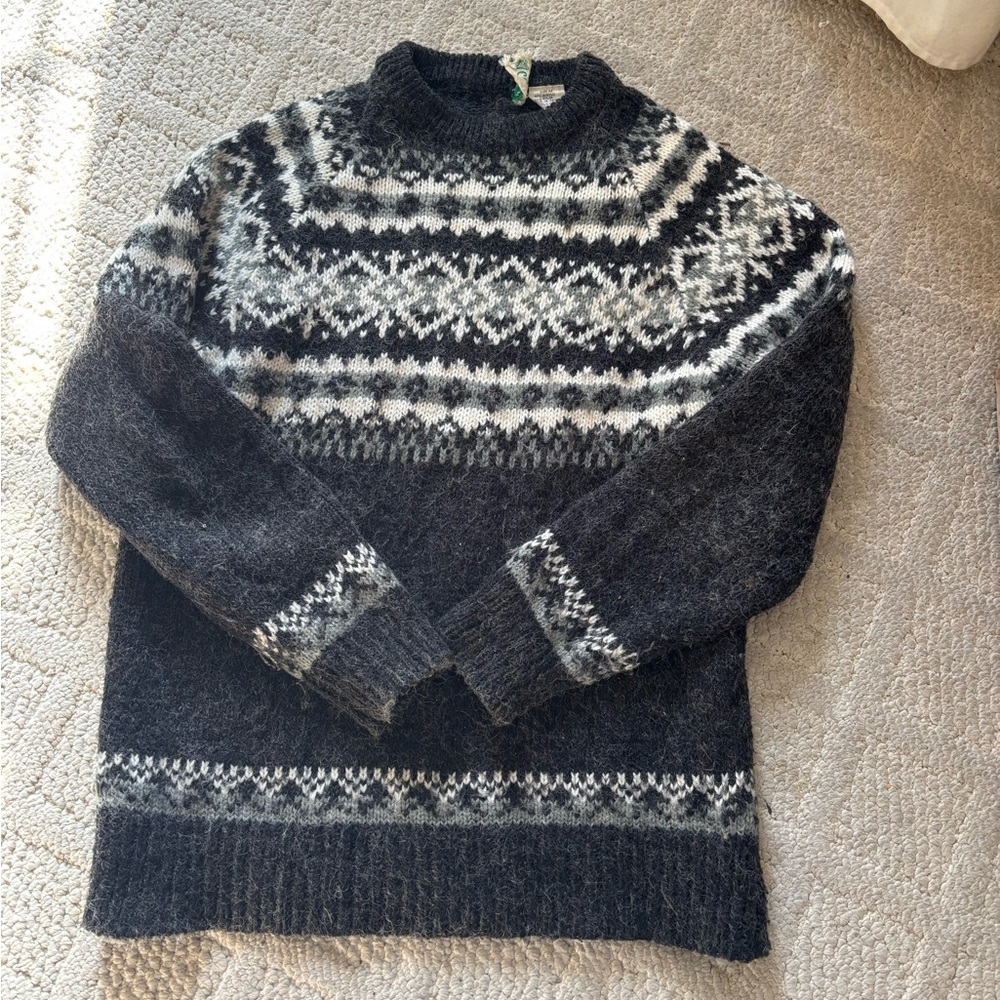 Vintage Nordic Knit Pullover Sweater